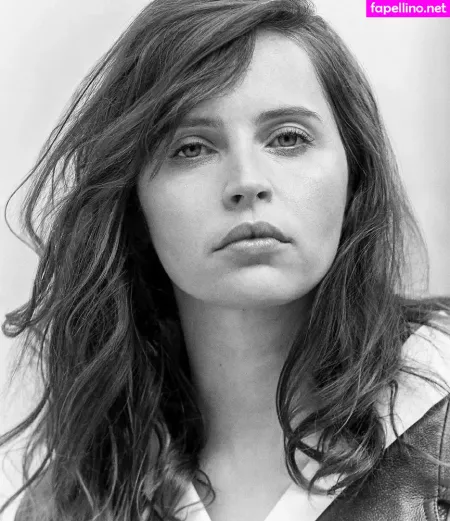 Felicity Jones OnlyFans Thumbnail #kKFdyph48E