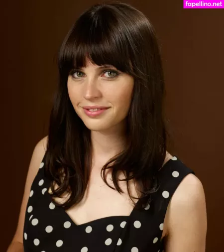 Felicity Jones OnlyFans Thumbnail #kdhgEme0AD