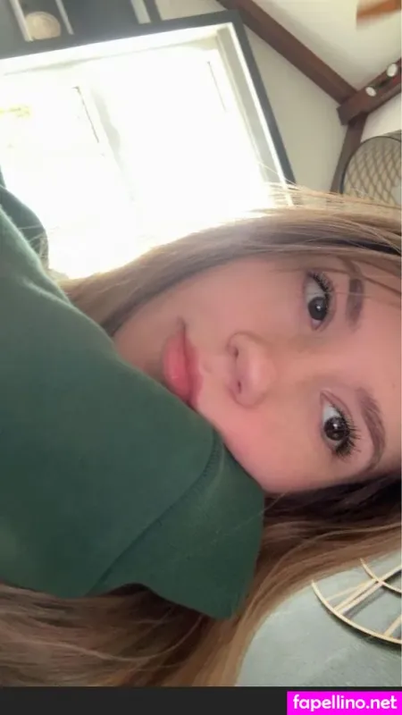 Felicitysmoakk Main Profile Photo