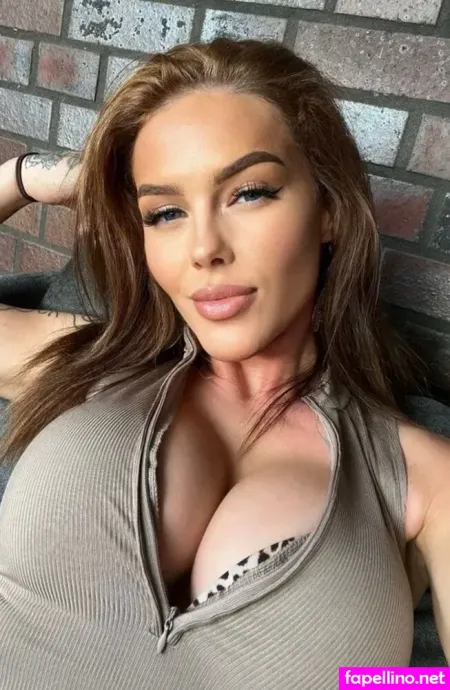Felien Official 1 OnlyFans Thumbnail #BCPWXwwXc7