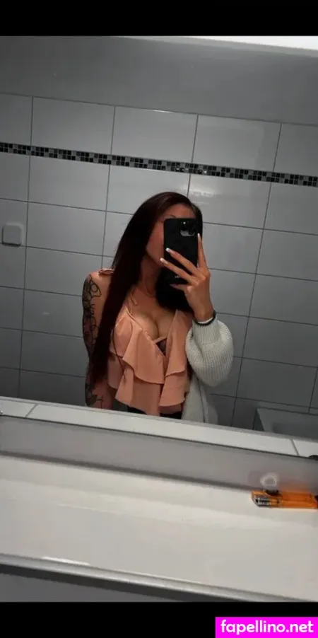 Felien Official 1 OnlyFans Thumbnail #EGGUKBk2s6