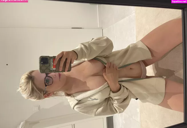Feliz Nicole OnlyFans Thumbnail #081DYbkiUA