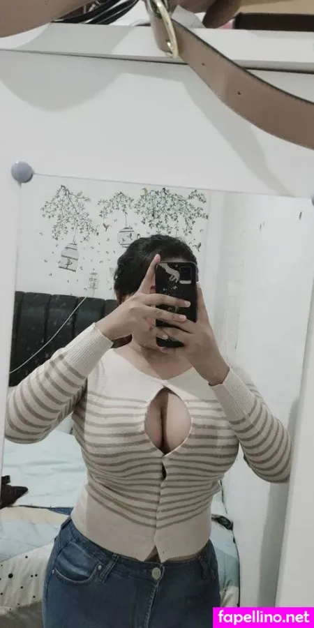 Fellychan69 OnlyFans Thumbnail #5h7KFj5NxK