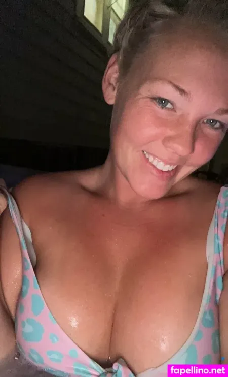 Female Farmer Rancher OnlyFans Thumbnail #CcXWTu3fDE