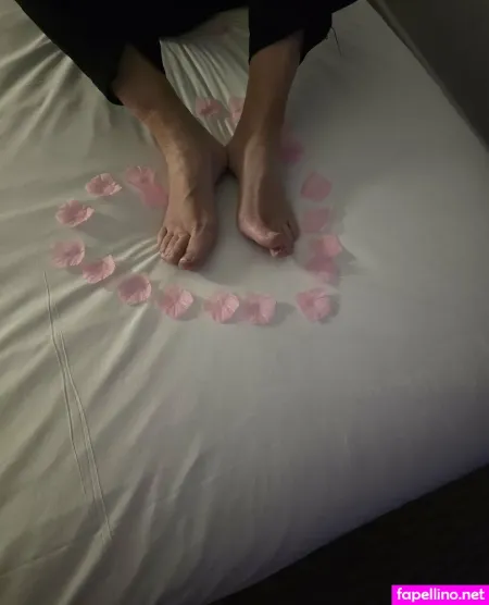 Female1976 OnlyFans Thumbnail #EZQWi2ryA5