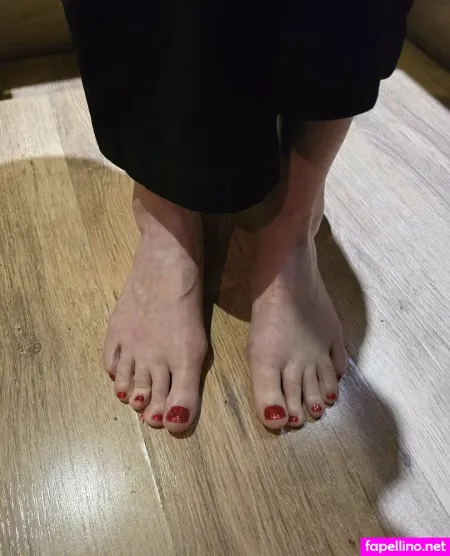 Female1976 OnlyFans Thumbnail #zkeB6ySags