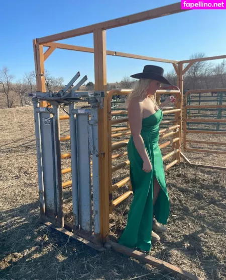 Femalefarmerrancherfree OnlyFans Thumbnail #Cm5l7Ne0Qy