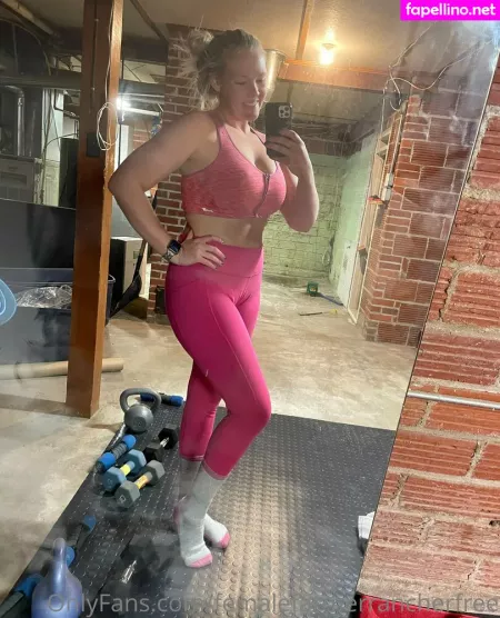 Femalefarmerrancherfree OnlyFans Thumbnail #J8KDjr6sQo