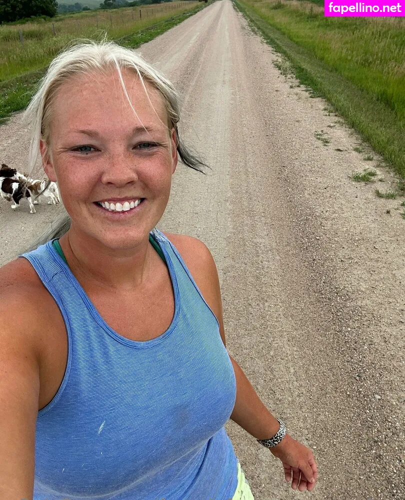 femalefarmerrancher, femalefarmerrancherfree Nude Leaked OnlyFans Photo #VTgc2qxBjf