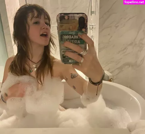 Femalien OnlyFans Thumbnail #M2lDWW1SKC