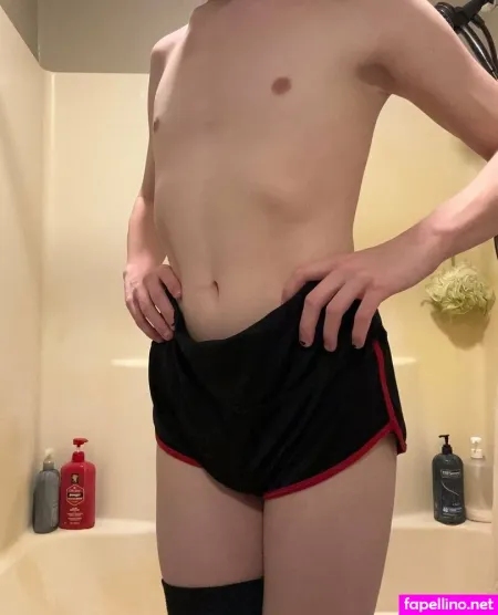 Femboy Osprey OnlyFans Thumbnail #C5wE4fX38L