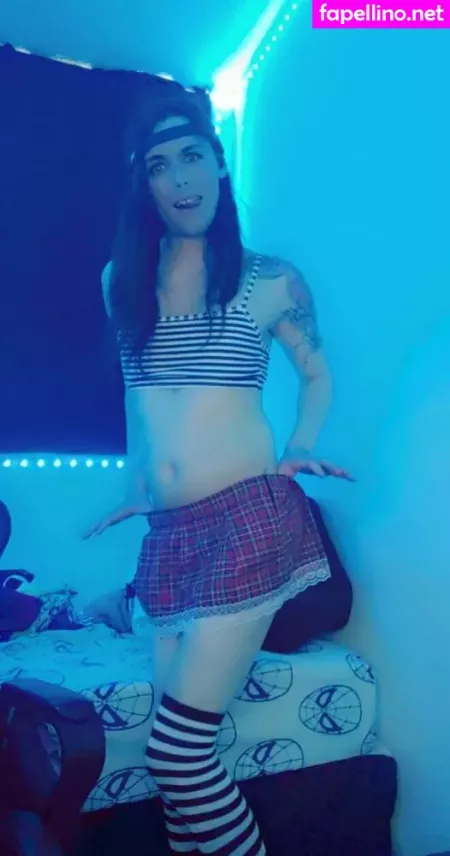 Femboycasey OnlyFans Thumbnail #9xjuUpmMas