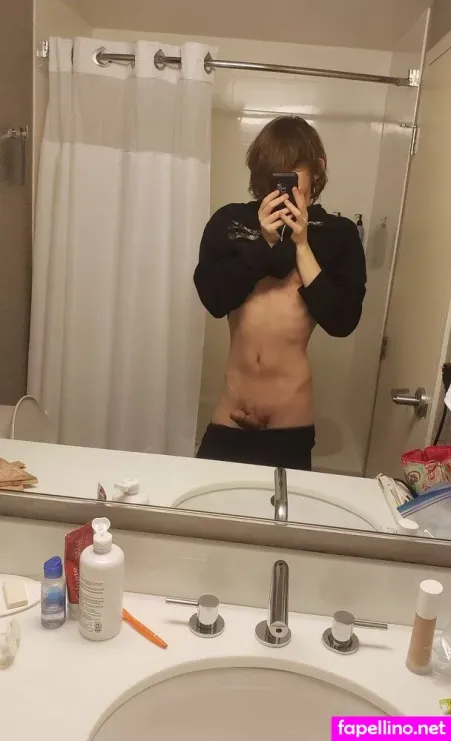 Femboyflowers OnlyFans Thumbnail #Jpn7HxODFG