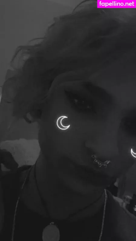 Femboynitori OnlyFans Thumbnail #NfIeZDnZZu