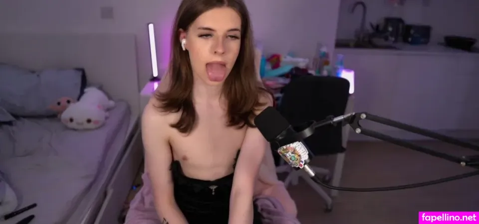 Femboyuk OnlyFans Thumbnail #IvSsJHgAF5