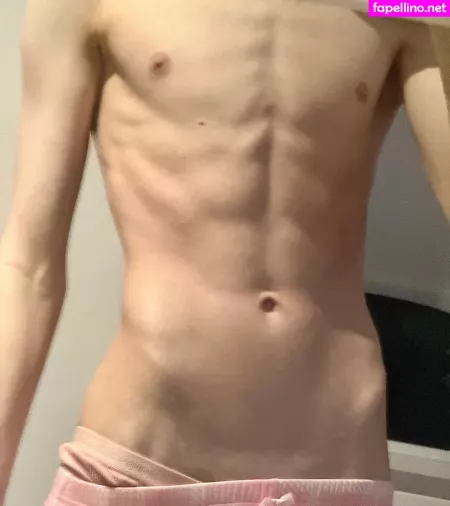 Femboyuk1 OnlyFans Thumbnail #ClAvgsHQm4