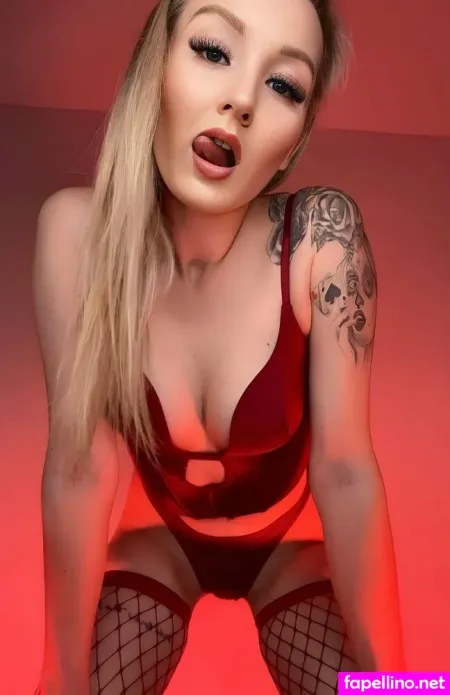Femdomalexxx OnlyFans Thumbnail #cQ4aaSlDnz