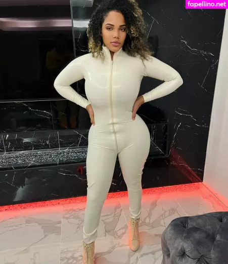 Femdomfindom OnlyFans Thumbnail #5r6yCKRPWa