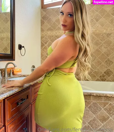 Femdomqueenaj OnlyFans Thumbnail #eUqhxVWYvT