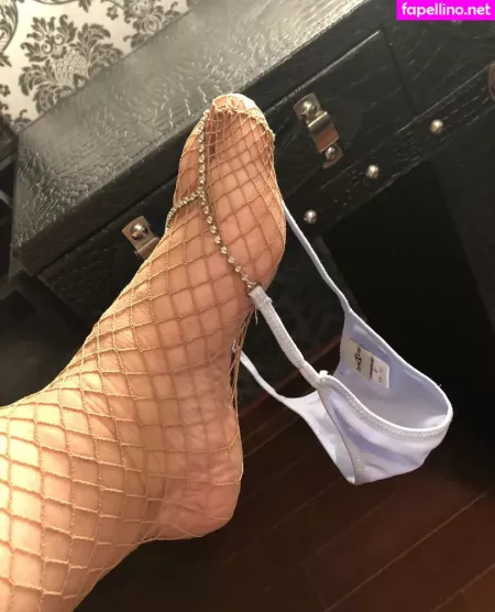 Femdomyou OnlyFans Thumbnail #0ikEelmE4K