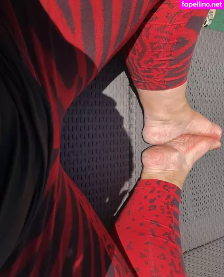 Femdomyou OnlyFans Thumbnail #rq7T03Vs2h