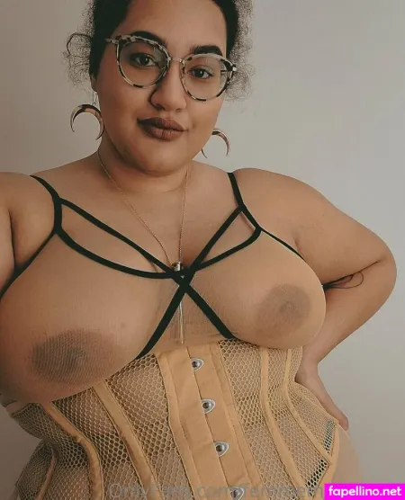 Femmemenagerie OnlyFans Thumbnail #xdnHmPebYM
