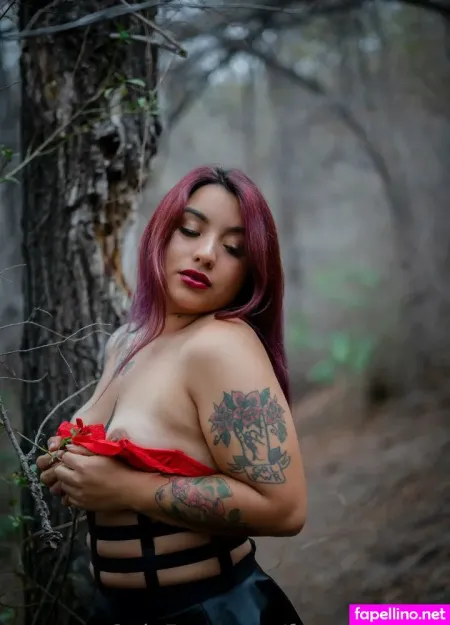 Femmemodel OnlyFans Thumbnail #HdhQNFOmo8