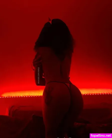 Femta OnlyFans Thumbnail #zJwxB4cZ6P