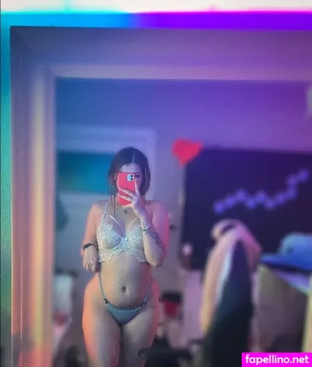 Feneliactx OnlyFans Thumbnail #HrgWemw26o