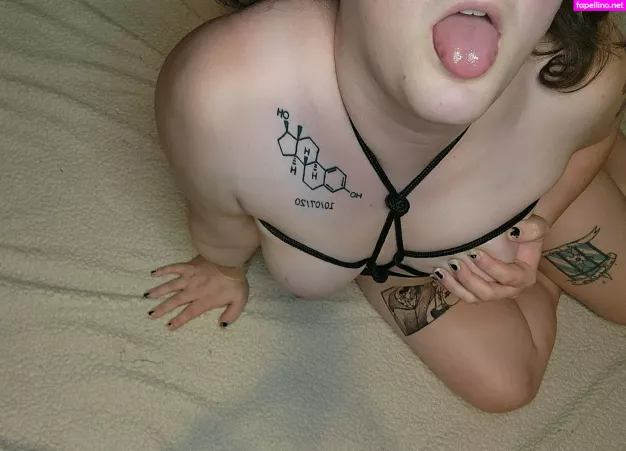 Fennelsapphia OnlyFans Thumbnail #xSZHZL2kBb