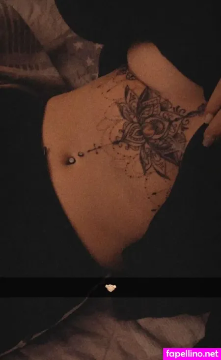 Fenni2002 OnlyFans Thumbnail #RA9O2UsKZH