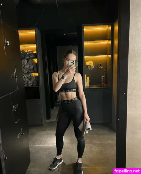 Feralxxxberry OnlyFans Thumbnail #j4ewwc2ByM