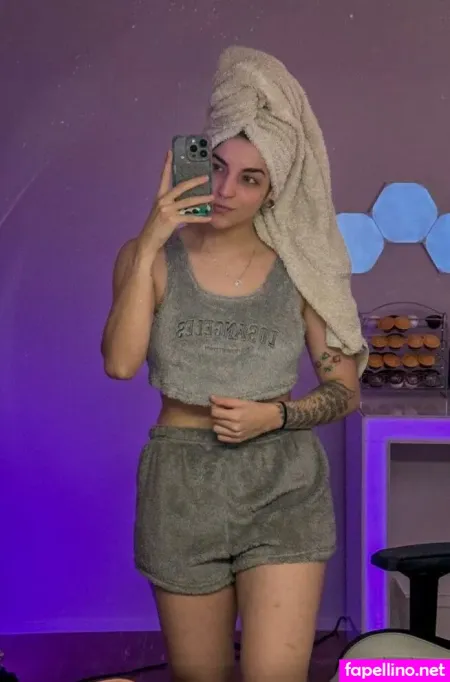 Ferbr OnlyFans Thumbnail #LLeZ7ckosF