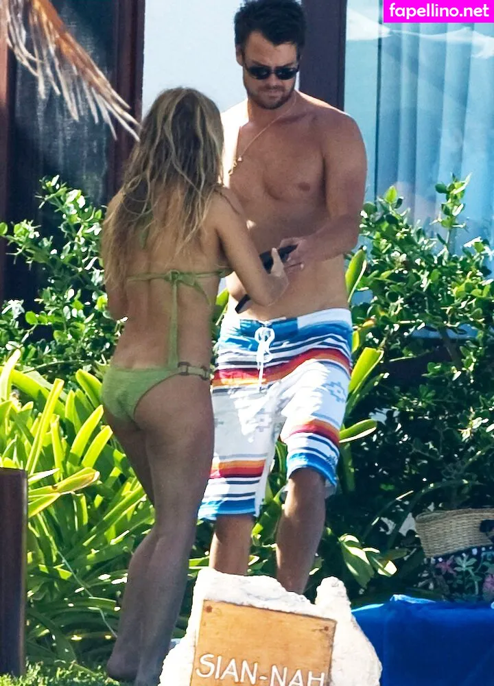 fergie Nude Leaked OnlyFans Photo #dERBumnV0j