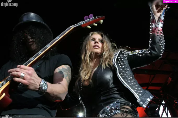 Fergie OnlyFans Thumbnail #p7OSyW2wta