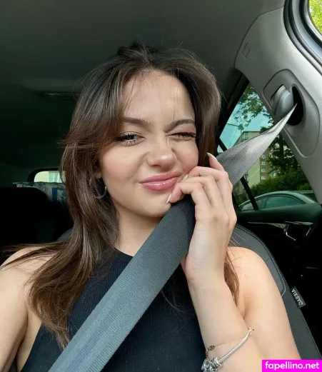 Feride Ozdinc OnlyFans Thumbnail #W7mPhwm0HT