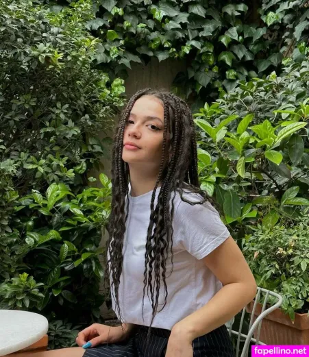 Feride Ozdinc OnlyFans Thumbnail #dvaJYQSqhb