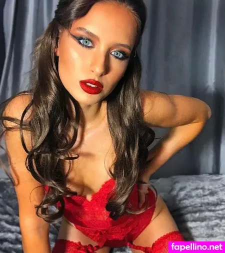 Fern Alexandra OnlyFans Thumbnail #wHmNSMGJ9K