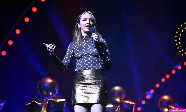 Fern Brady OnlyFans Thumbnail #0Fv2fem855