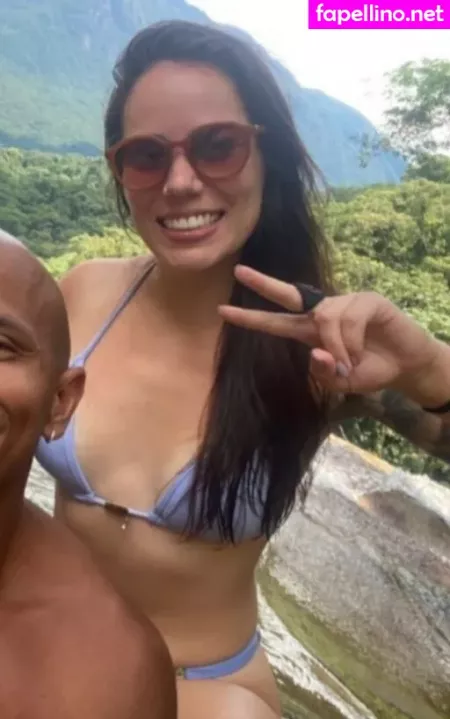 Fernanda Bommerich OnlyFans Thumbnail #rrCssQIFYd