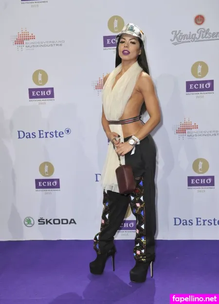 Fernanda Brandao OnlyFans Thumbnail #x2jZ4hMDIa