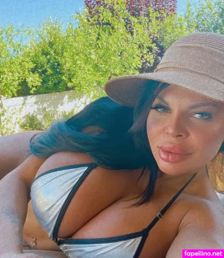 Fernanda Ebenezer Main Profile Photo