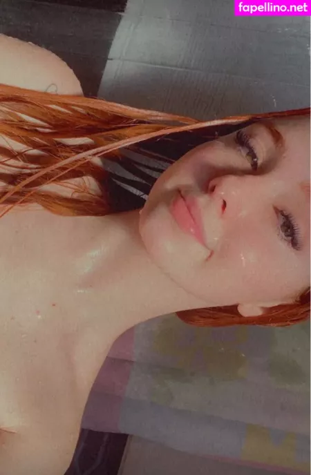 Fernanda Hanzen OnlyFans Thumbnail #LqR2ZYBZ6z