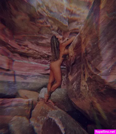 Fernanda Havana OnlyFans Thumbnail #HiFh3mFaEg