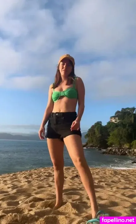 Fernanda Nobre OnlyFans Thumbnail #F8Du5AY31n