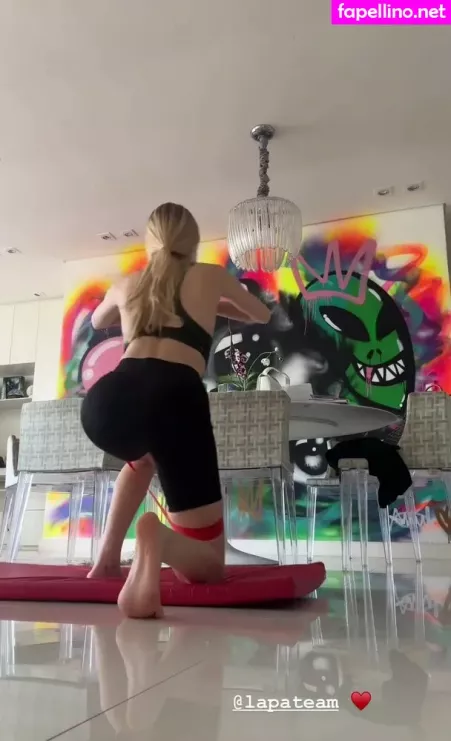 Fernanda Schneider OnlyFans Thumbnail #UZC1TEmn7C