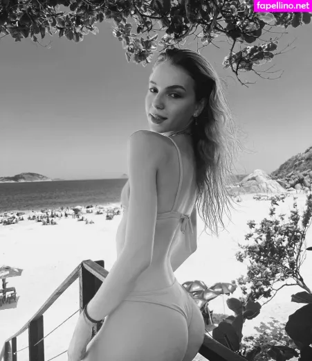 Fernanda Schneider OnlyFans Thumbnail #Y7jn91m3Br