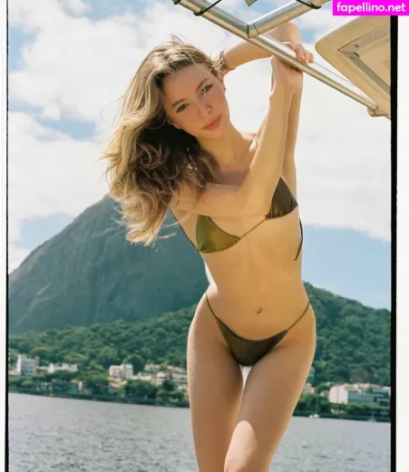 Fernanda Schneider OnlyFans Thumbnail #p05txxSBza