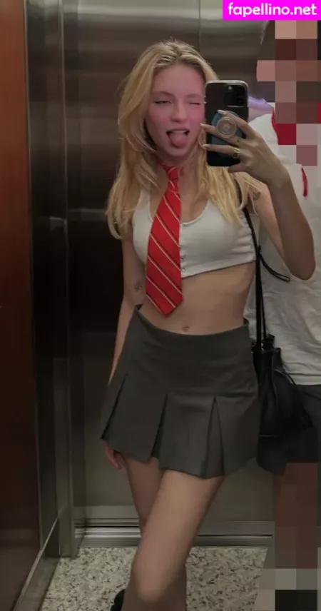 Fernanda Schneider OnlyFans Thumbnail #rnVx3W3zGO