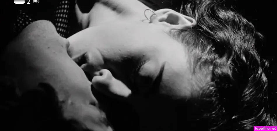 Fernanda Torres OnlyFans Thumbnail #HhQ8C8aoFt